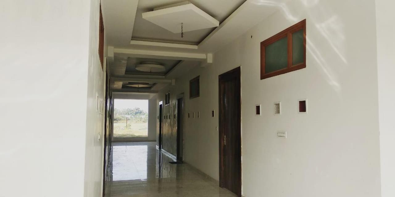 Radha Rani Mahal Khajuraho Otel Dış mekan fotoğraf